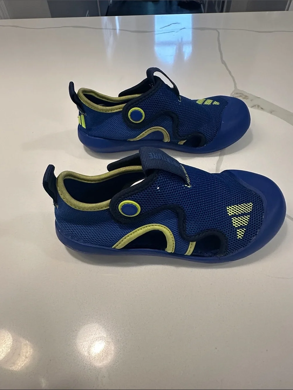 Adidas Altaventure 3.0 swim royal blue dark blue slime 11K 💙💚